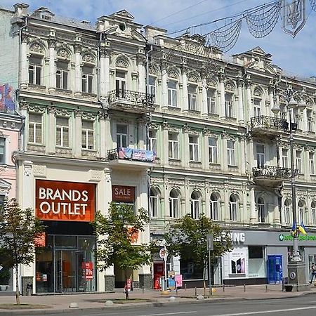 Lucky Hostel На Крещатике Kiew Exterior foto