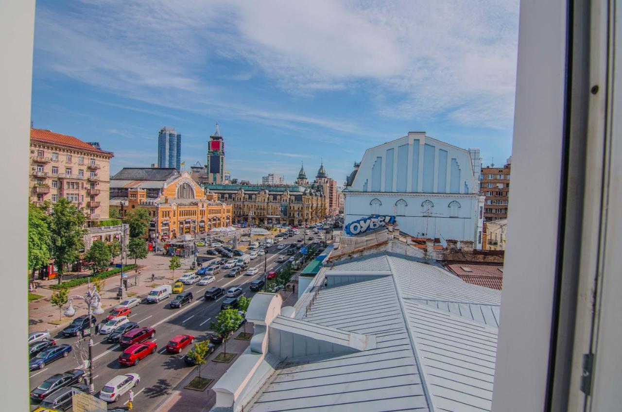 Lucky Hostel На Крещатике Kiew Exterior foto